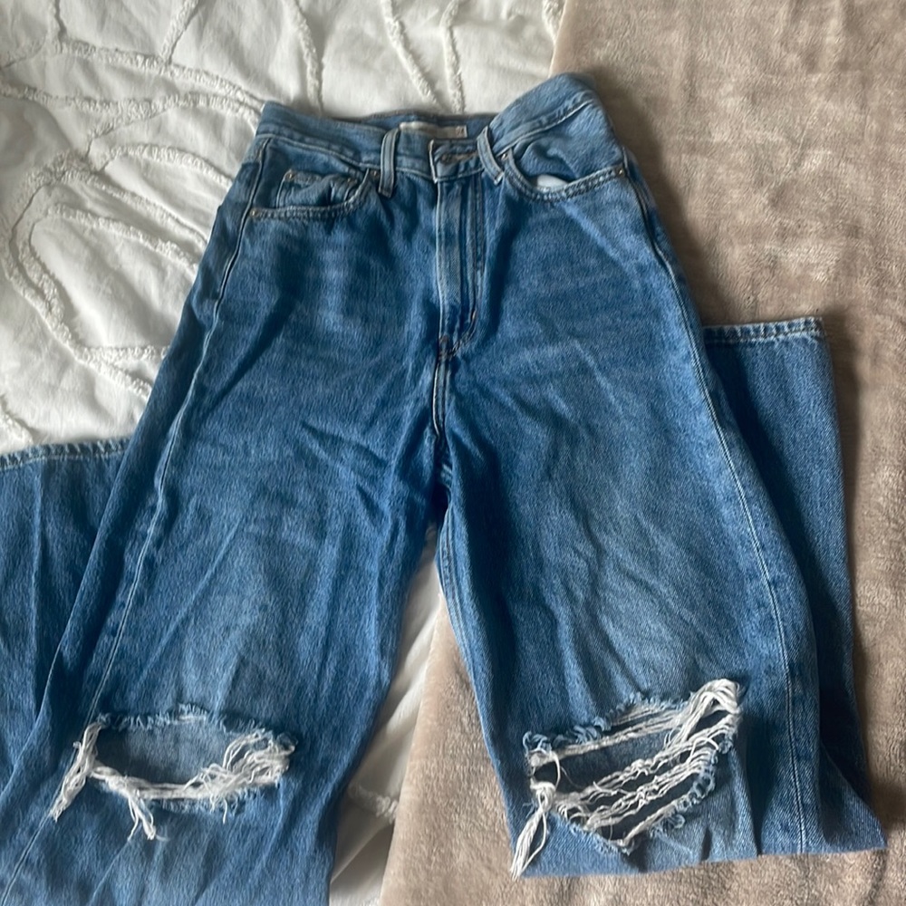 Levi’s high loose jeans